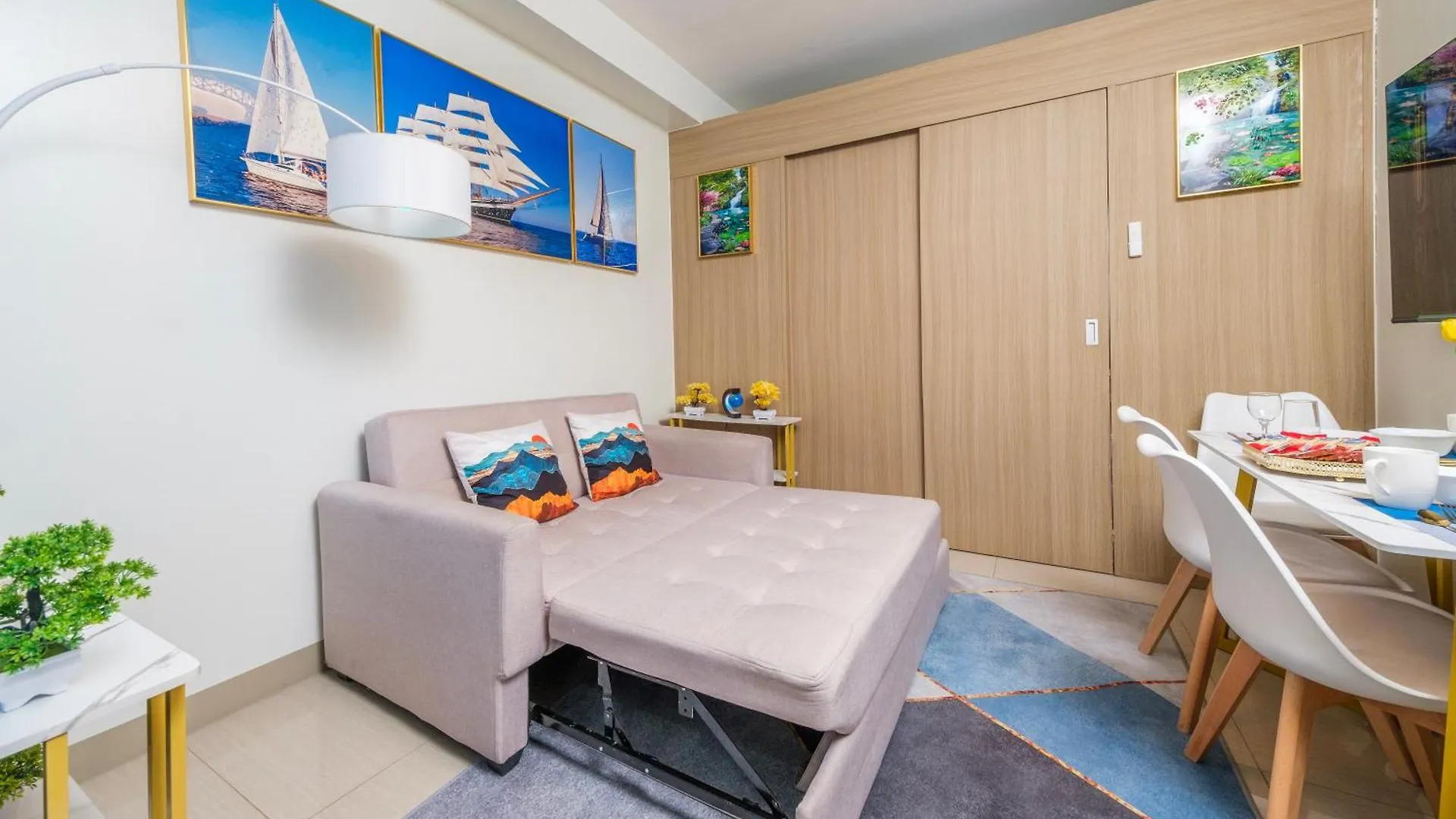 Apartament 2 Side-By-Side P00L Front Condos, 6 Beds, 2 Cr, 2 Kitchen For 10 Guests At Moa Manila